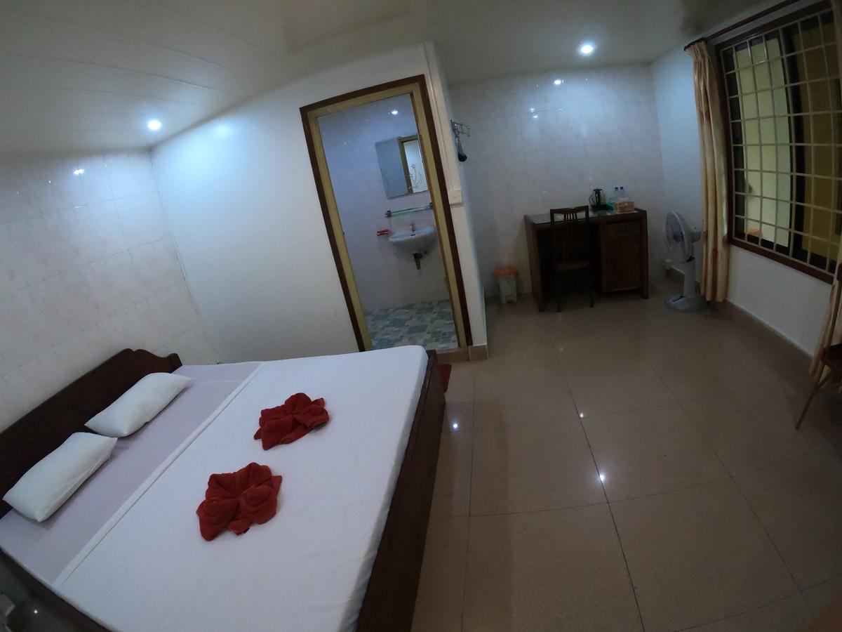 The Bright Lotus Guesthouse Phnom Penh Ngoại thất bức ảnh